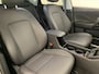 Hyundai Kona 1.6 GDI HEV Premium Sky Full Hybride Automaat met Panorama schuifdak, Navigatie, Lederen bekleding en Climate Control Private lease een KONA Hybrid al vanaf € 409 p/m!