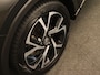 Toyota C-HR / C-HR+ 2.0 Hybrid First Edition - ORIGINEEL NEDERLANDSE AUTO - DEALER ONDERHOUDEN - PARKEERSENSOREN VOOR EN ACHTER - DODEHOEK DETECTIE - JBL GELUIDINSTALLATIE - STOELVERWARMING - KEYLESS ENTRY & START - APPLE CARPLAY/ANDROID AUTO