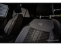 Volkswagen T-Roc 1.5 TSI 3x R-Line 150PK|Pano|Camera|Keyless|ACC|Front Assist|Trekhaak|Carplay e.o.