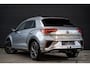 Volkswagen T-Roc 1.5 TSI 3x R-Line 150PK|Pano|Camera|Keyless|ACC|Front Assist|Trekhaak|Carplay e.o.