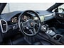 Porsche Cayenne Coupé 3.0 | 1ste eigenaar | Sport Chrono | Panorama Dak | Elektrische Trekhaak | 360' Camera | Leder | Head-Up |