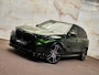 BMW X5 xDrive50e M Sport Pro , NL-auto, Sonderlackierung, pano, 4W-best., H/K, Luchtv., Merino, memory, 22", HUD, tr.haak, privacy