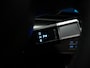 Hyundai Kona 1.6 GDI HEV Premium Sky Full Hybride Automaat met Panorama schuifdak, Navigatie, Lederen bekleding en Climate Control Private lease een KONA Hybrid al vanaf € 409 p/m!