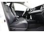 Toyota RAV4 2.5 Hybrid AWD Executive Business | Trekhaak | Leder | JBL | Dodehoek detectie | Stoelverwarming | Navigatie | 360 camera | Keyless | Adaptive Cruise | LED | Clima | 18 inch