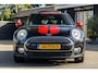 MINI Clubman 1.5 Cooper Chili Serious Business Panoramadak I Leder Alcantara I Sportstoelen I Navigatie I Stoelverwarming I NAP
