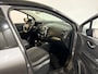 Renault Captur 150PK TCe Intens Automaat | 1ste Eigenaar | Trekhaak | 1200kg Trekgewicht | Cruise Control | Climate Control | Navigatie | Camera | Parkeersensoren | Licht & Regen Sensor | Armsteun |