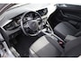 Volkswagen Polo 1.0 TSI Comfortline 95 PK / 70 kW 15" lmv, pdc voor en achter, spiegel pakket, navigatie, privacy glas, licht en regensensor, 4 seizoenen banden, ACC, stoelverwarming etc.