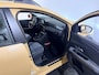 Dacia Sandero Stepway 100PK TCe ECO-G Extreme (LPG) | 1ste Eigenaar | Trekhaak | 1100KG Trekgewicht | Camera | Apple Carplay/Android Auto | Parkeersensoren | Lichtmetalen Velgen | Licht & Regen Sensor | LED Lampen|