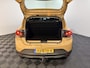 Dacia Sandero Stepway 100PK TCe ECO-G Extreme (LPG) | 1ste Eigenaar | Trekhaak | 1100KG Trekgewicht | Camera | Apple Carplay/Android Auto | Parkeersensoren | Lichtmetalen Velgen | Licht & Regen Sensor | LED Lampen|