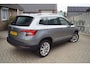 Skoda Karoq 1.5 TSI ACT Style Business Autom Panodak Leder/Alcantara Navi Camera Clima Adaptieve Cruise 2x PDC LMV Trekh ENZ.