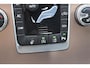 Volvo XC60 T5 245PK Polar+ Automaat / Adaptive Cruise Control / Elektrische stoelen met geheugen / Elektrisch schuifdak / Achteruitrijcamera / Stoelverwarming / Parkeersensoren V+A / Trekhaak