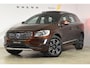 Volvo XC60 T5 245PK Polar+ Automaat / Adaptive Cruise Control / Elektrische stoelen met geheugen / Elektrisch schuifdak / Achteruitrijcamera / Stoelverwarming / Parkeersensoren V+A / Trekhaak