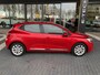 Renault Clio 1.0 TCe Bi-Fuel Zen l APPLE | ANDROID AUTO l AIRCO l PARKEERSENSOREN l ALL SEASON BANDEN | 1E EIGENAAR | TANKEN VOOR € 0,86 PER LITER