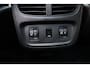 Opel Grandland X 1.2 Turbo Business Executive Automaat Panoramadak Lederen comfort stoelen Stoelverwarming/koeling Etc. Etc.