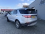 Land Rover Discovery 3.0 Td6 HSE Luxury 7persoons ACC LED Panoramadak Trekhaak Carplay Keyless Entry Stoelverwarming Stuurverwarming 3500 KG Trekgewicht! Head-Up Display