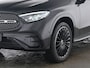 Mercedes-Benz GLC 300 e 4MATIC AMG Plug-In Hybride AMG Line | Night Pakket | Trekhaak | 20 Inch AMG Velgen | Parkeerpakket met 360°-camera. Inclusief 24 maanden Mercedes-Benz Certified garantie voor Europa.