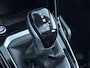 Volkswagen T-Roc 1.5 TSI R-Line Edition 150 PK DSG | Verlangde garantie | Panorama dak | Matrix koplampen | Trekhaak | Keyless |