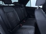 Volkswagen T-Roc 1.5 TSI R-Line Edition 150 PK DSG | Verlangde garantie | Panorama dak | Matrix koplampen | Trekhaak | Keyless |