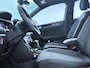 Volkswagen T-Roc 1.5 TSI R-Line Edition 150 PK DSG | Verlangde garantie | Panorama dak | Matrix koplampen | Trekhaak | Keyless |