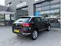 Volkswagen T-Roc 1.0 TSI 115 pk Style | Apple Carplay | Stoelverwarming | Parkeersensoren V & A )