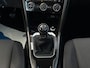 Volkswagen T-Roc 1.0 TSI 115 pk Style | Apple Carplay | Stoelverwarming | Parkeersensoren V & A )