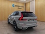 Volvo XC60 Ultra Black Edition Recharge Plug-In Hybrid AWD | Luchtvering | Trekhaak | Stoel + Stuur Verwarming | Harman Kardon | Keyless Start / Entry |