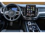 Volvo XC60 Ultra Black Edition Recharge Plug-In Hybrid AWD | Luchtvering | Trekhaak | Stoel + Stuur Verwarming | Harman Kardon | Keyless Start / Entry |