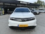 Opel Grandland Electric Business Edition 73 kWh | ECC | Navigatie | Elektrisch glazen panorama-dak | Matrix LED Verlichting | Cruise control | Camera | Winterpakket | 19" LM-Velgen