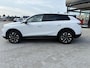 Opel Grandland Electric Business Edition 73 kWh | ECC | Navigatie | Elektrisch glazen panorama-dak | Matrix LED Verlichting | Cruise control | Camera | Winterpakket | 19" LM-Velgen