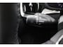Volvo V60 T8 Plug-in hybrid AWD Plus Dark | Trekhaak | Panoramadak | 360 Camera | Harman/Kardon | CarPlay/Android Auto | Elek. Stoelen |  Keyless | Stoel/ Stuurverwarming