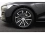Volvo V60 T8 Plug-in hybrid AWD Plus Dark | Trekhaak | Panoramadak | 360 Camera | Harman/Kardon | CarPlay/Android Auto | Elek. Stoelen |  Keyless | Stoel/ Stuurverwarming