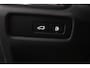 Volvo V60 T8 Plug-in hybrid AWD Plus Dark | Trekhaak | Panoramadak | 360 Camera | Harman/Kardon | CarPlay/Android Auto | Elek. Stoelen |  Keyless | Stoel/ Stuurverwarming