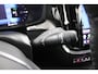 Volvo V60 T8 Plug-in hybrid AWD Plus Dark | Trekhaak | Panoramadak | 360 Camera | Harman/Kardon | CarPlay/Android Auto | Elek. Stoelen |  Keyless | Stoel/ Stuurverwarming