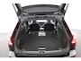 Volvo V60 T8 Plug-in hybrid AWD Plus Dark | Trekhaak | Panoramadak | 360 Camera | Harman/Kardon | CarPlay/Android Auto | Elek. Stoelen |  Keyless | Stoel/ Stuurverwarming