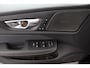 Volvo V60 T8 Plug-in hybrid AWD Plus Dark | Trekhaak | Panoramadak | 360 Camera | Harman/Kardon | CarPlay/Android Auto | Elek. Stoelen |  Keyless | Stoel/ Stuurverwarming