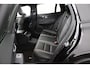 Volvo V60 T8 Plug-in hybrid AWD Plus Dark | Trekhaak | Panoramadak | 360 Camera | Harman/Kardon | CarPlay/Android Auto | Elek. Stoelen |  Keyless | Stoel/ Stuurverwarming