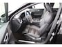 Volvo V60 T8 Plug-in hybrid AWD Plus Dark | Trekhaak | Panoramadak | 360 Camera | Harman/Kardon | CarPlay/Android Auto | Elek. Stoelen |  Keyless | Stoel/ Stuurverwarming