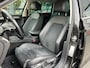 Volkswagen Passat Variant 1.5 TSI Highline Business R | Navi | Apple Carplay | Trekhaak | Stoelverwarming