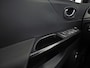Renault Captur 0.9 TCe Dynamique Black Pack Automaat (NAP, NAVIGATIE, CLIMATE, GETINT GLAS, CAMERA, SPORTSTOELEN, CRUISE, ELEK PAKKET, NIEUWSTAAT)