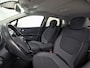 Renault Captur 0.9 TCe Dynamique Black Pack Automaat (NAP, NAVIGATIE, CLIMATE, GETINT GLAS, CAMERA, SPORTSTOELEN, CRUISE, ELEK PAKKET, NIEUWSTAAT)