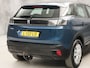 Peugeot 3008 1.2 PureTech Premium Automaat (APPLE CARPLAY, NAP, GROOT NAVI, 360 CAMERA, TREKHAAK, SPORTSTOELEN, LANE ASSIST, CRUISE, NIEUWSTAAT)
