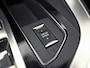 Peugeot 3008 1.2 PureTech Premium Automaat (APPLE CARPLAY, NAP, GROOT NAVI, 360 CAMERA, TREKHAAK, SPORTSTOELEN, LANE ASSIST, CRUISE, NIEUWSTAAT)