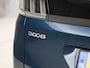 Peugeot 3008 1.2 PureTech Premium Automaat (APPLE CARPLAY, NAP, GROOT NAVI, 360 CAMERA, TREKHAAK, SPORTSTOELEN, LANE ASSIST, CRUISE, NIEUWSTAAT)