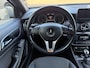 Mercedes-Benz A-klasse 180 122PK handgeschakeld Airco,Bluetooth,Navigatie,PDC A,Stoelverwarming,Sport stoelen,Elektrische ramen