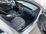 Mercedes-Benz A-klasse 180 122PK handgeschakeld Airco,Bluetooth,Navigatie,PDC A,Stoelverwarming,Sport stoelen,Elektrische ramen