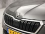 Skoda Kamiq 1.0 TSI Sport Automaat (KUIPSTOELEN, VIRTUAL COCKPIT, APPLE CARPLAY, GROOT NAVI, STOELVERWARMING, ADAPTIVE CRUISE, GETINT GLAS, ZWART HEMEL, NIEUWSTAAT)