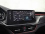 Skoda Kamiq 1.0 TSI Sport Automaat (KUIPSTOELEN, VIRTUAL COCKPIT, APPLE CARPLAY, GROOT NAVI, STOELVERWARMING, ADAPTIVE CRUISE, GETINT GLAS, ZWART HEMEL, NIEUWSTAAT)