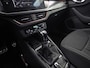 Skoda Kamiq 1.0 TSI Sport Automaat (KUIPSTOELEN, VIRTUAL COCKPIT, APPLE CARPLAY, GROOT NAVI, STOELVERWARMING, ADAPTIVE CRUISE, GETINT GLAS, ZWART HEMEL, NIEUWSTAAT)