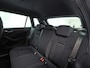 Skoda Kamiq 1.0 TSI Sport Automaat (KUIPSTOELEN, VIRTUAL COCKPIT, APPLE CARPLAY, GROOT NAVI, STOELVERWARMING, ADAPTIVE CRUISE, GETINT GLAS, ZWART HEMEL, NIEUWSTAAT)