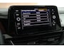 Volkswagen T-Roc 1.5 TSI 150pk DSG R-Line Business Black Style Panoramadak Trekhaak Camera Navigatie Beats Stoelverwarming Keyless